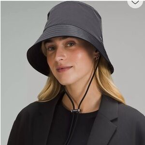 Lululemon Athletica Black Bucket Hat with Adjustable Chin Strap